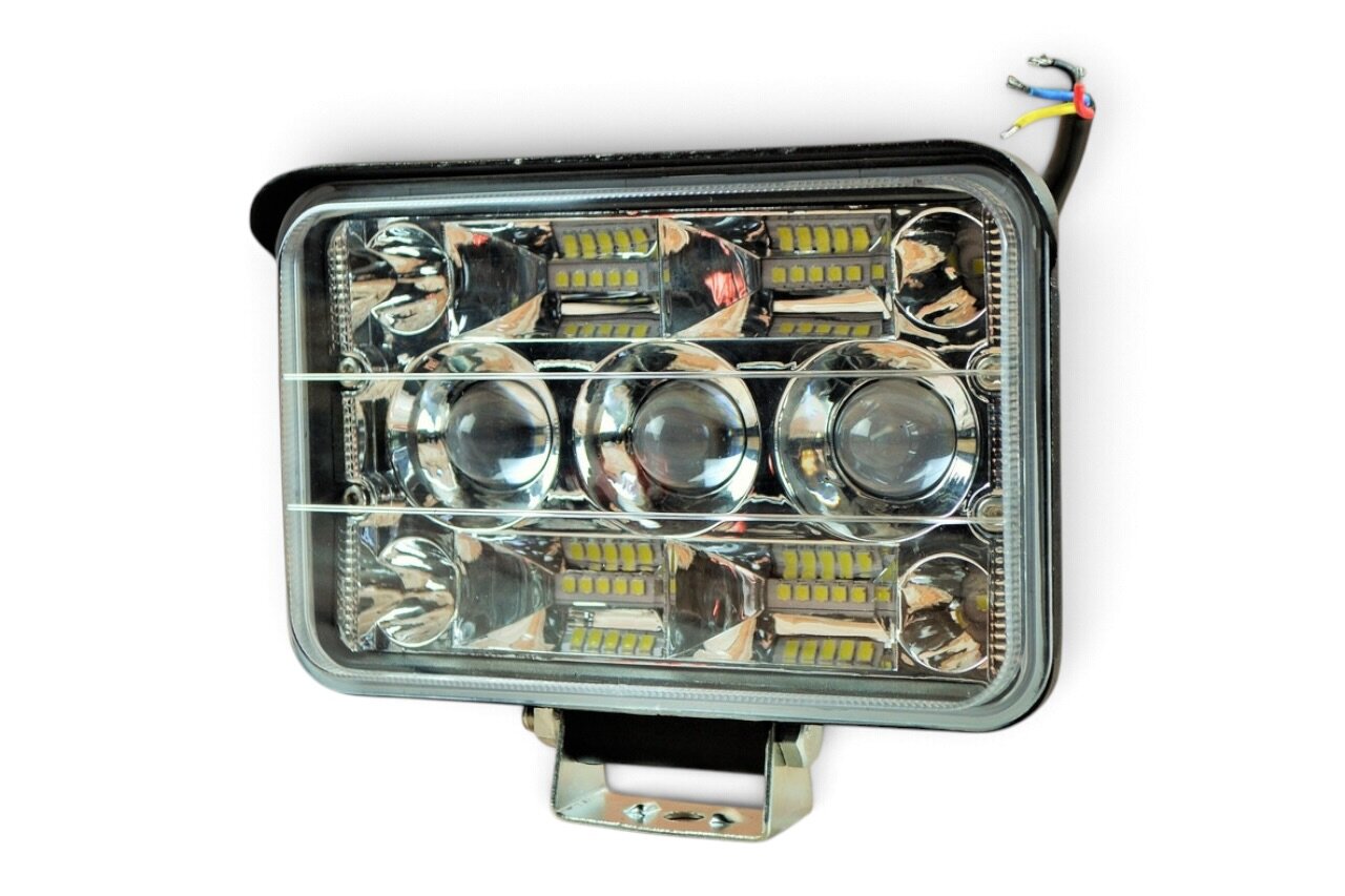 Фара LED прямокутна 124W 6000K-3000К (27 діодів) (17см х 11,5 см х 6см) (ближній + дальній)