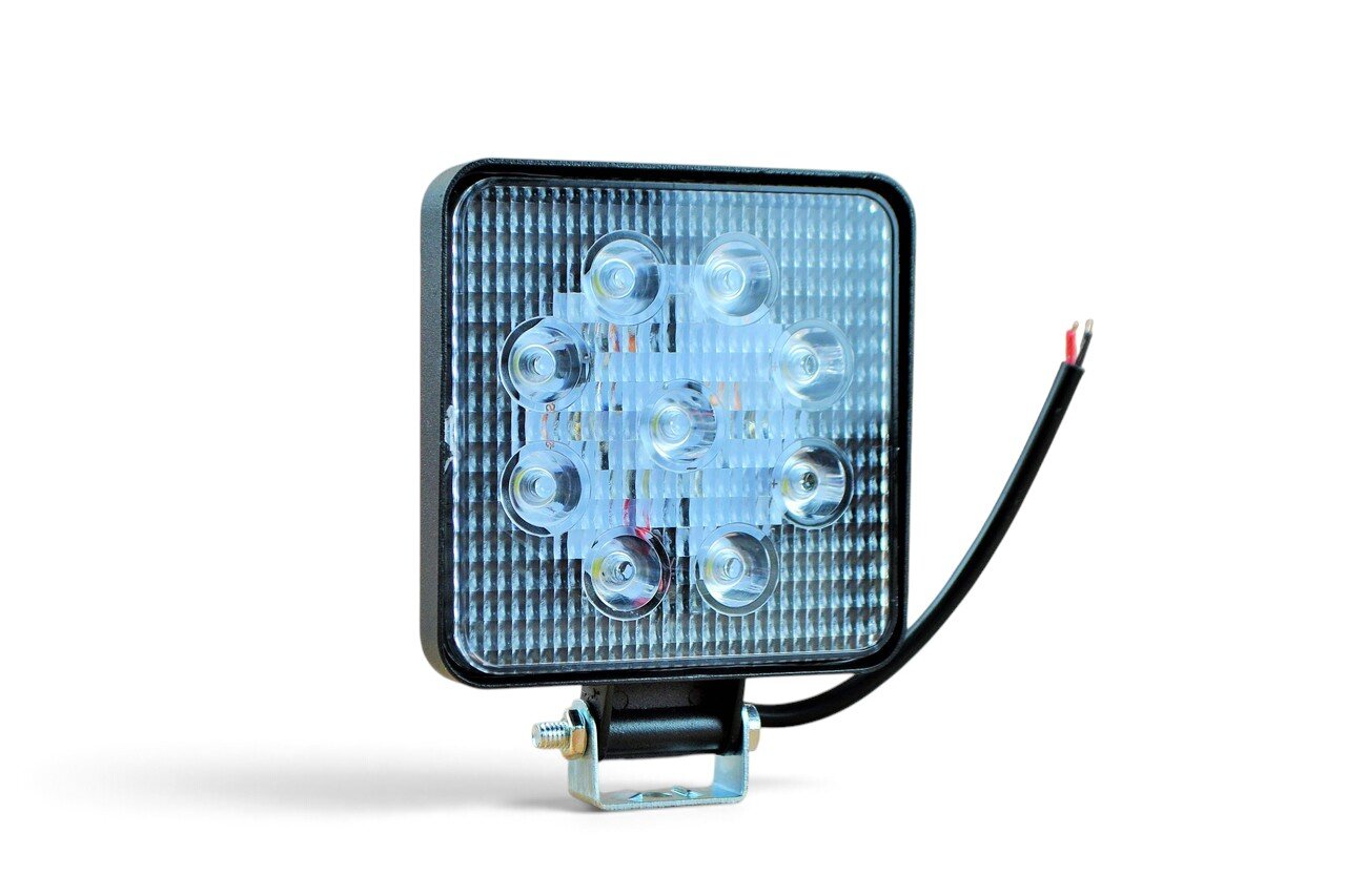 Світлодіодна LED фара квадратна робоча 27W/60° 27Вт,(3Вт*9ламп) Широкий промінь, SUPER POWER (Тонкий радіатор)