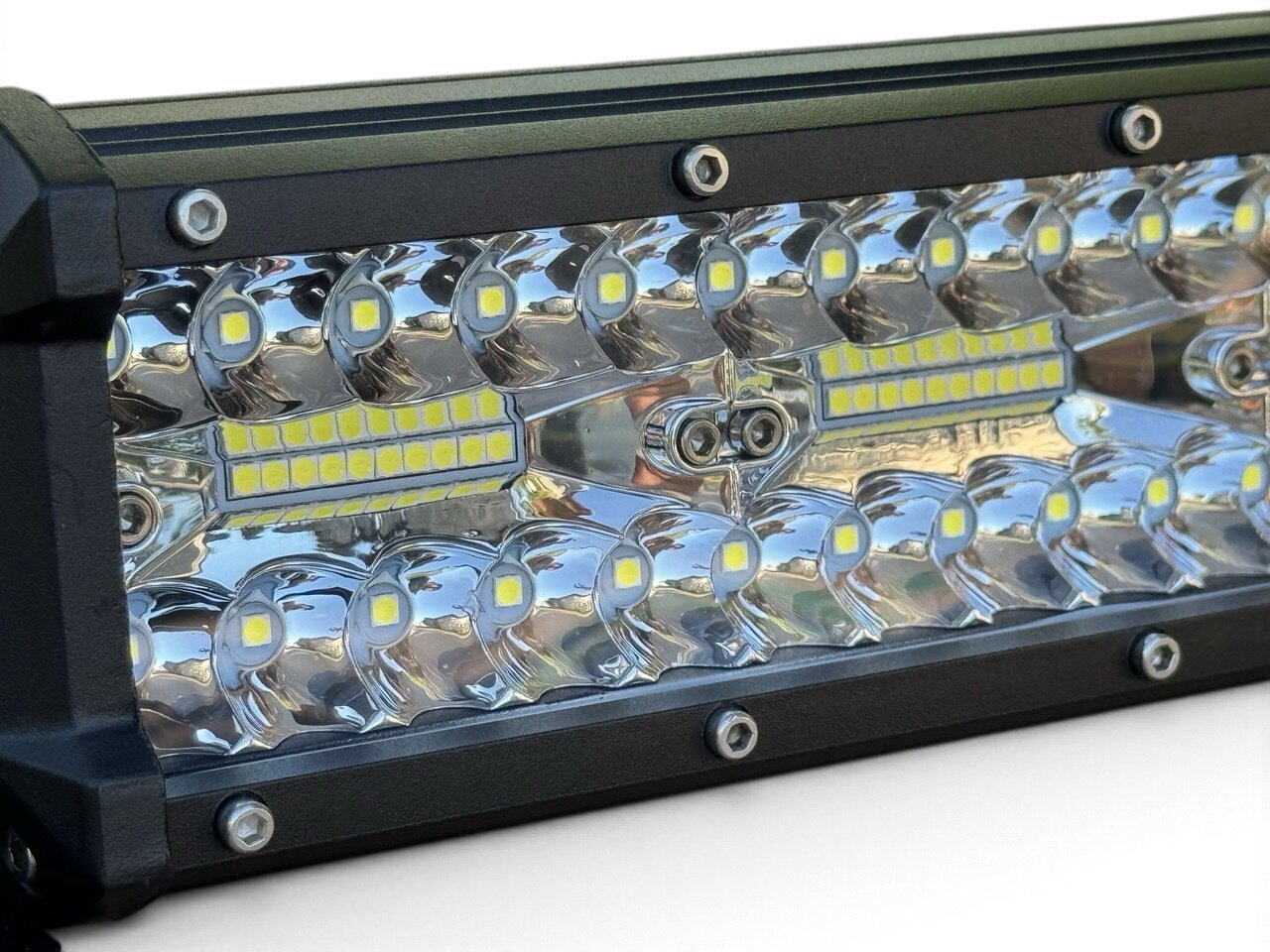 Світлодіодна LED фара 240Вт 30см (Надяскраві світлодіоди 3w х80шт) F-240