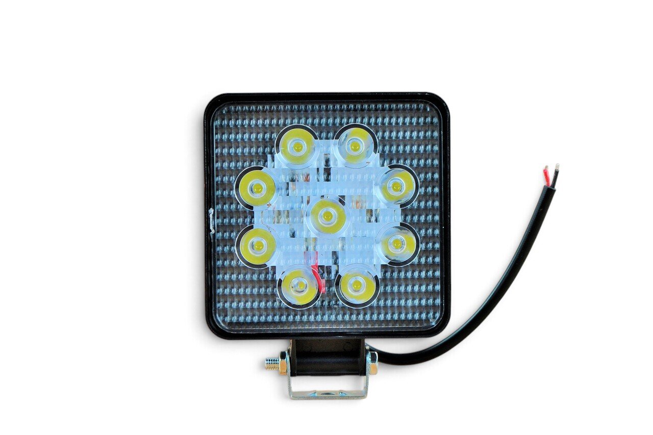 Світлодіодна LED фара квадратна робоча 27W/60° 27Вт,(3Вт*9ламп) Широкий промінь, SUPER POWER (Тонкий радіатор)