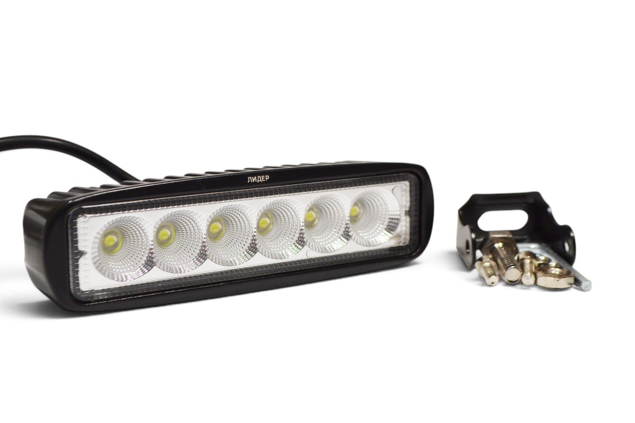 Світлодіодна LED фара 18Вт (світлодіоди 3w 6шт)