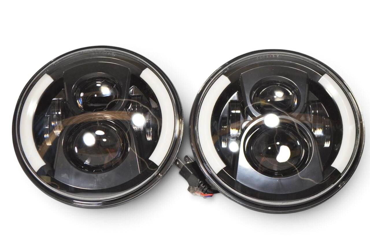 Світлодіодна LED-фара 70 Вт Нива, УАЗ 469, ВАЗ 2101, 2121, FJ Cruiser, мотоцикл, мото 7 дюйм