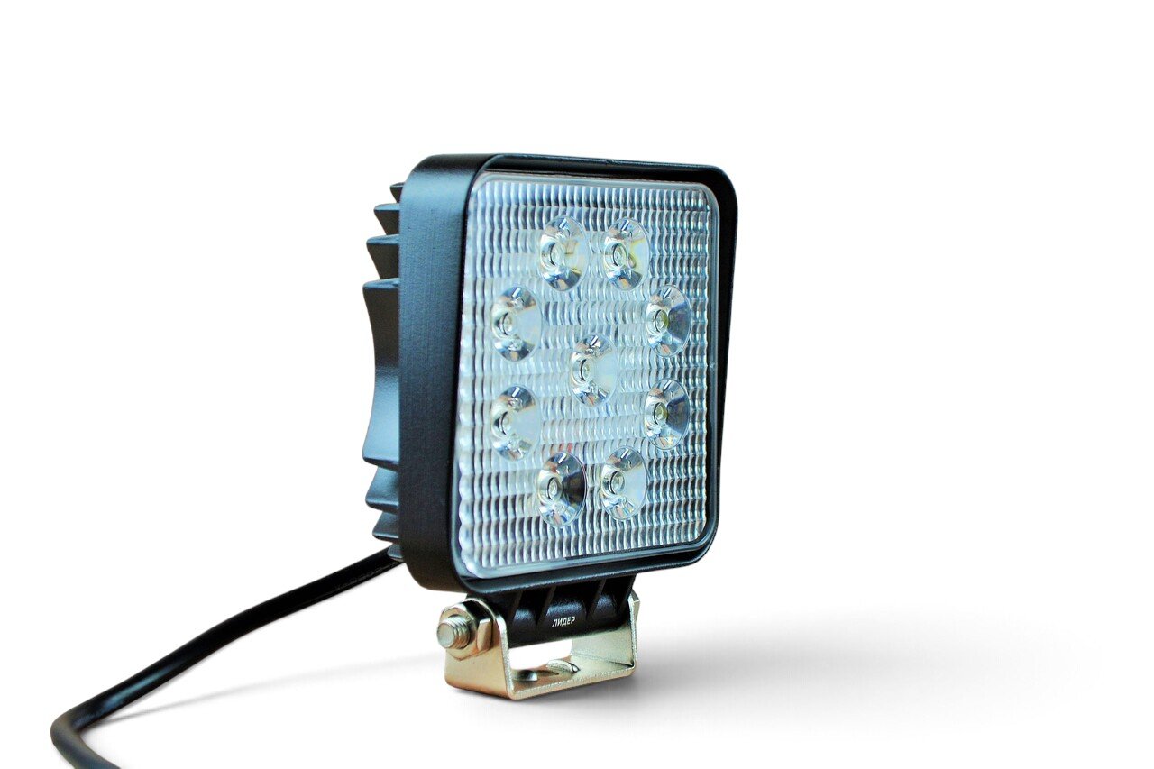Світлодіодна LED фара робоча 27W/ 27Вт,(3Вт*9ламп) Вузький промінь