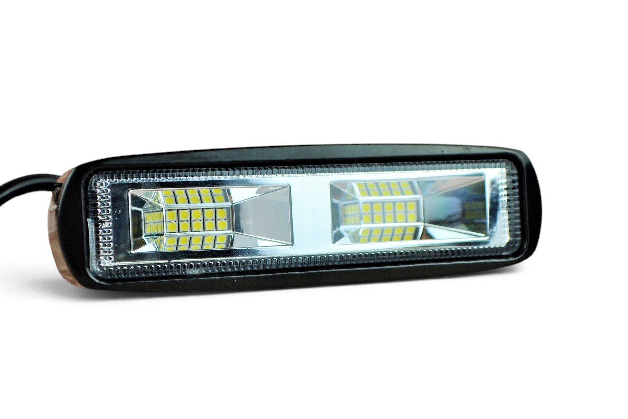 Світлодіодна LED фара 48Вт (світлодіоди 3w х16шт)