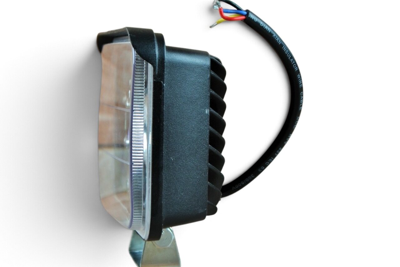Фара LED прямокутна 104W 6000K-3000К (32 діодів) (15,5 см х 9 см  х 5 см) (ближній + дальній  )