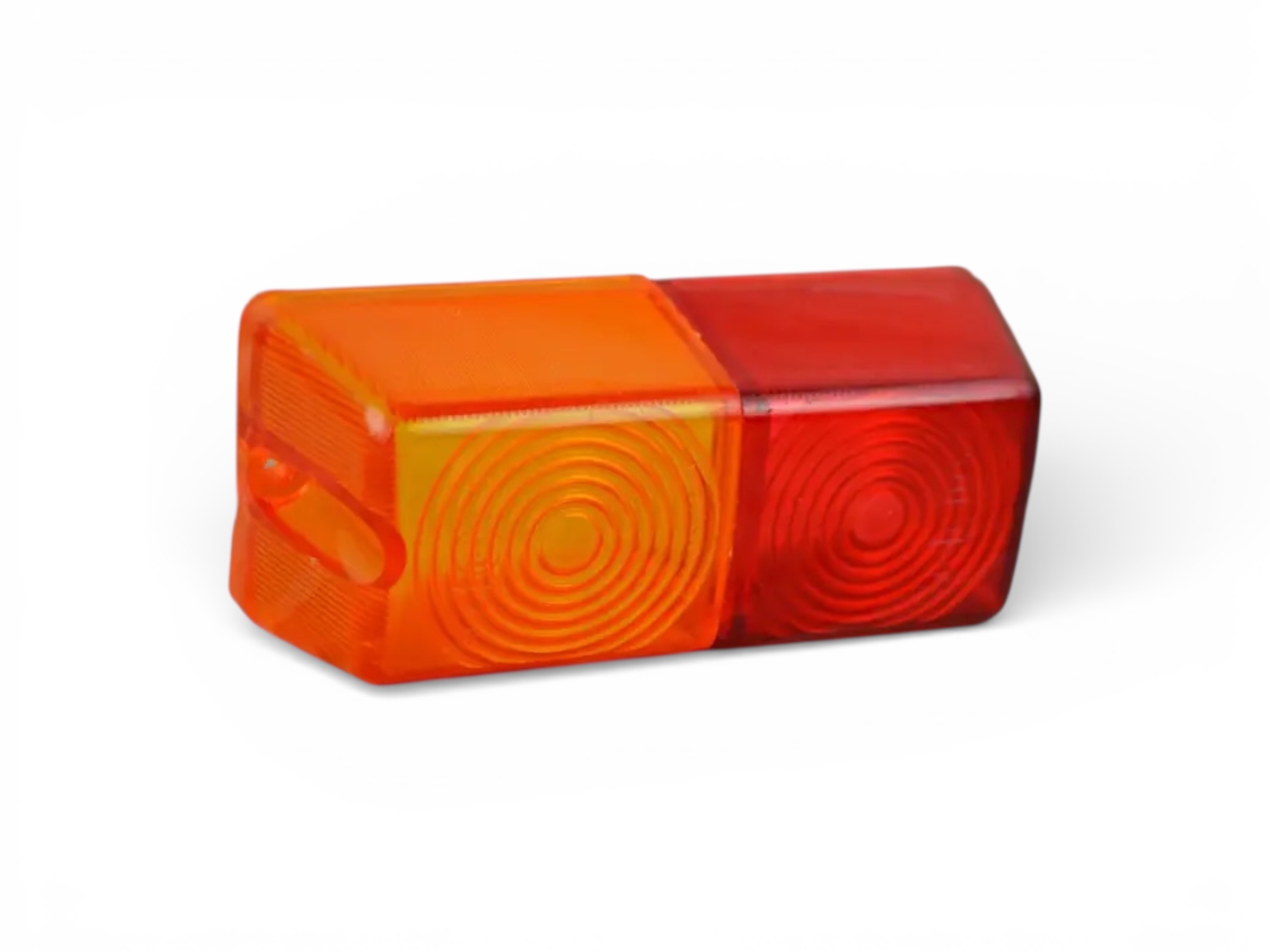 Розсіювач (скло) ліхтаря заднього МТЗ, ЮМЗ, Т-40 ФП-209