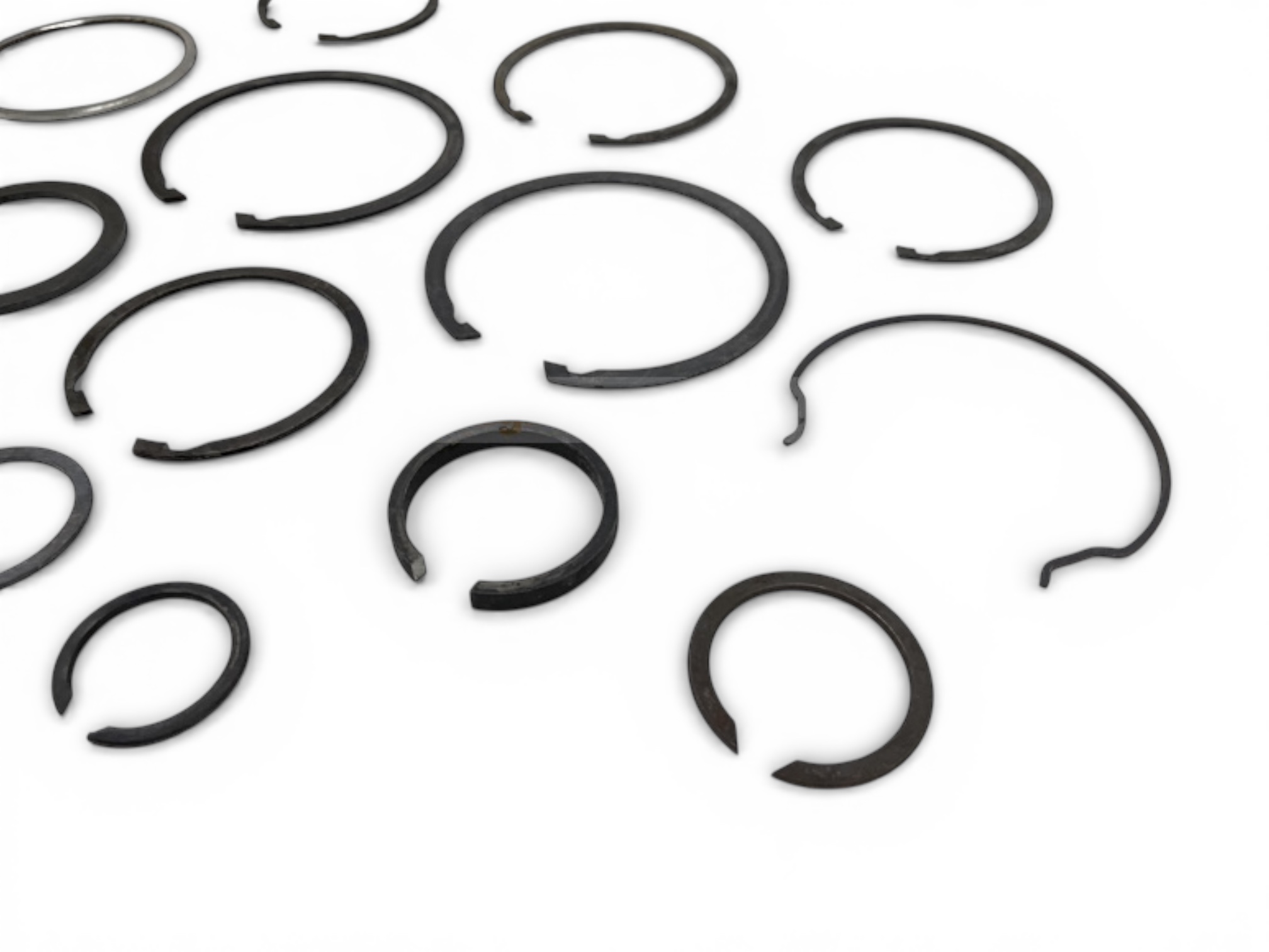 Комплект стопорних та регулювальних кілець КПП ЮМЗ