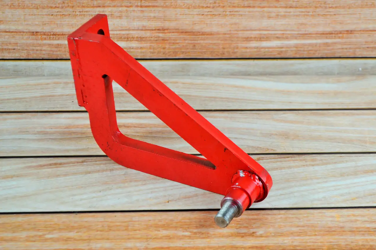 Кронштейн кріплення гідроциліндра (з 2 вухами на МТЗ) Т-25