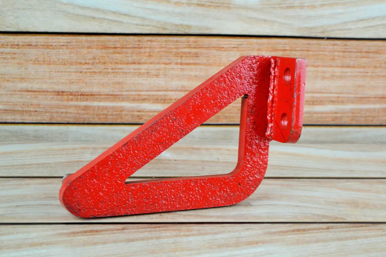 Кронштейн кріплення гідроциліндра (з 2 вухами на МТЗ) Т-25